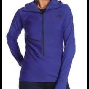 North Face Respirator Hoodie M NWT